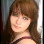 Melissa  is swapping clothes online from Spanaway, Washington