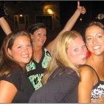 Andrea W is swapping clothes online from Lancaster, PA