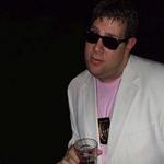 Peter P is swapping clothes online from Bridgewater, New Jersey