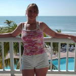 VADNA D is swapping clothes online from VENICE, FLORIDA