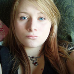 Marie-Pier  is swapping clothes online from Quebec, Qc, Canada