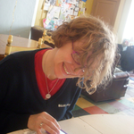 Shayne B is swapping clothes online from Chicago, IL