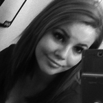 Janette S is swapping clothes online from Mission Viejo , CA