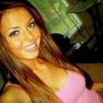 Bree R is swapping clothes online from Maryland Heights(St.Louis), Missouri