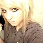 alicemay420 is swapping clothes online from 