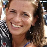 mclaire is swapping clothes online from 