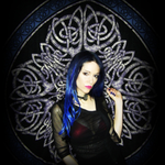 LaurieStarr is swapping clothes online from Houston, Tx.