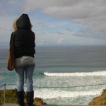 Keri  is swapping clothes online from 