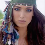 misscherripie is swapping clothes online from 