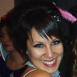 chaunalee428 is swapping clothes online from 