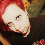 Cassandra R is swapping clothes online from 