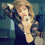 DriaaMariee is swapping clothes online from Las Vegas, Nevada