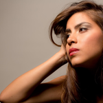 Mandy   is swapping clothes online from 