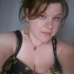 Harleyhillz is swapping clothes online from New Jersey