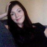 Alicia,Angelo is swapping clothes online from 