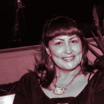 Methinkpink is swapping clothes online from Hawaiian gardens, Ca