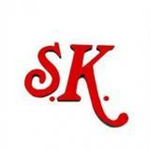 acrylicshutter is swapping clothes online from 