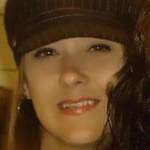 Gloria Bateman  is swapping clothes online from 