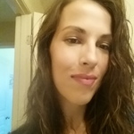 ndstandlee is swapping clothes online from 