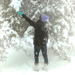 noellee is swapping clothes online from 