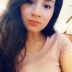 kristel1210 is swapping clothes online from 