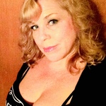 greeneyedlady95003 is swapping clothes online from 