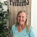 boomersmother52 is swapping clothes online from ORLANDO, FL