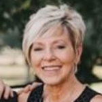 jtschida is swapping clothes online from 