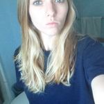 kali_honey is swapping clothes online from 