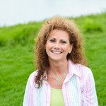 blooey is swapping clothes online from 