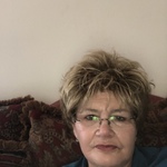 shelb_31 is swapping clothes online from 