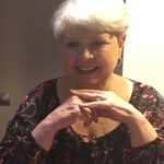 anneworthdr is swapping clothes online from 