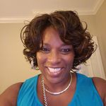 lmoaney is swapping clothes online from ACCOKEEK, MD