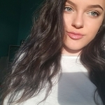 amberf is swapping clothes online from 