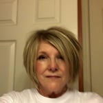 robbienewman is swapping clothes online from 