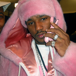 zionjperry00 is swapping clothes online from 