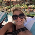 sandymck is swapping clothes online from 