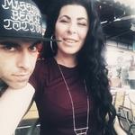 hollyrocket is swapping clothes online from 