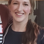 hudso1em is swapping clothes online from 