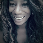 epoore33 is swapping clothes online from 