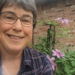 cmbaucom is swapping clothes online from 