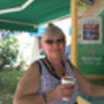 diannebree850 is swapping clothes online from 