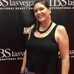 heidi214 is swapping clothes online from 