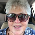 Lisa A Smith is swapping clothes online from HANOVER, PA