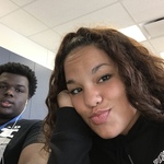 rolynnvictoria is swapping clothes online from 