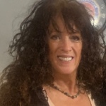 dbale is swapping clothes online from 