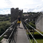 livhansard is swapping clothes online from 