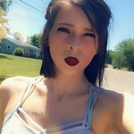 itskatyy is swapping clothes online from WINCHESTER, IN