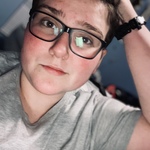 elm185 is swapping clothes online from 