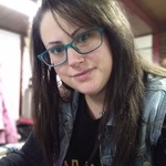 Kevlene is swapping clothes online from SANGERVILLE, ME